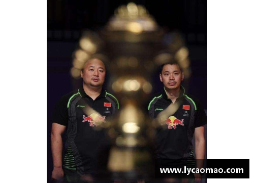 ayx爱游戏国羽00后组合逆转失利，教练愤然离场引发热议